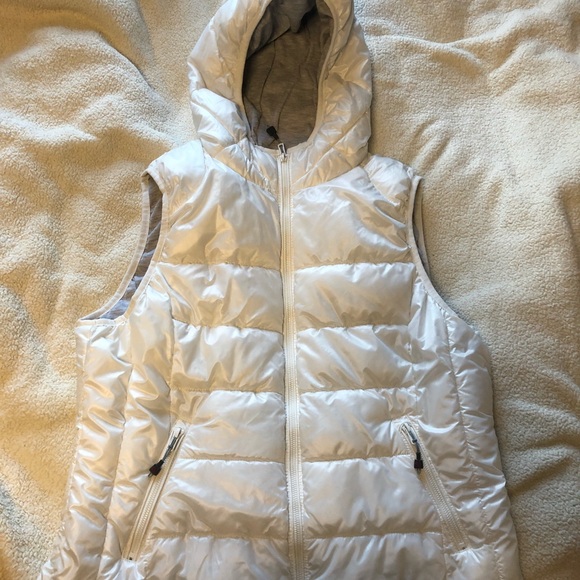 Tangerine Jackets & Blazers - NWOT** White tangerine puffer vest
